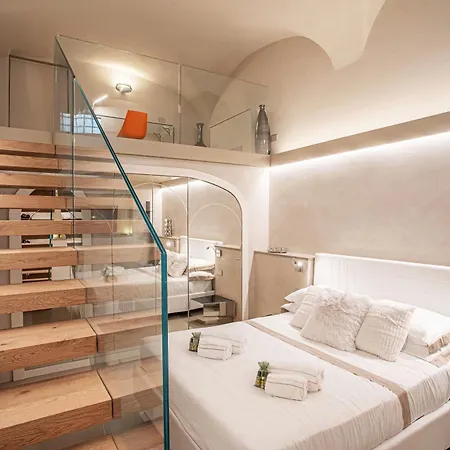 Prestigioso Palazzo Fiorentino Casa vacanze Firenze